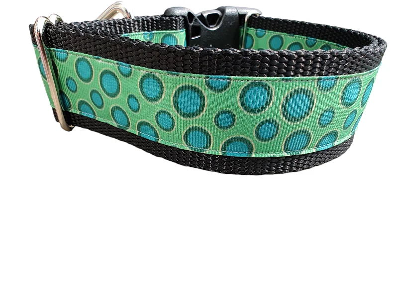 Jute cat scratch pad-1.5" Wide Green Dots Nylon Dog Collar