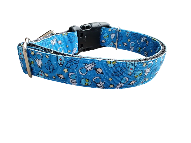 Odor-blocking pet spray-Aliens in Space Nylon Dog Collar