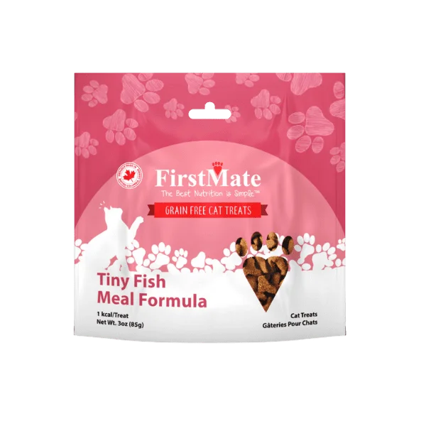 Pet-safe paw cleaner-FirstMate Tiny Fish Treats for Cats