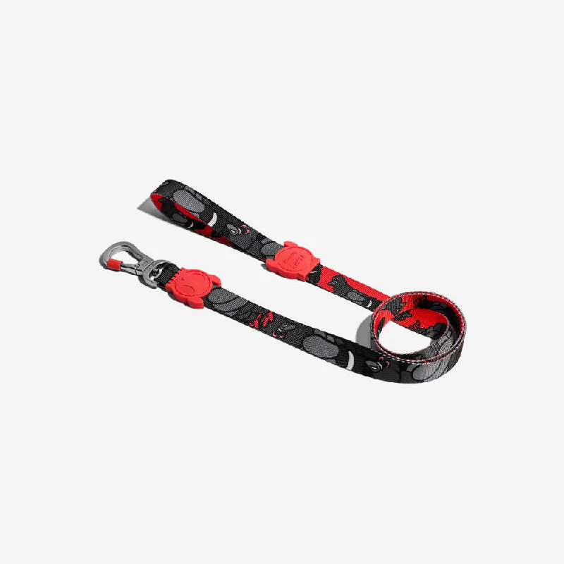 Durable pet pee pad-Staple | Leash