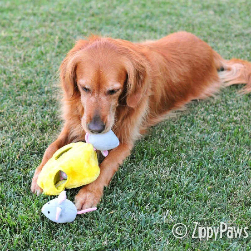 Pet-safe floor wipes-Zippy Paws Burrows Mice And Cheese Puzzle Toy