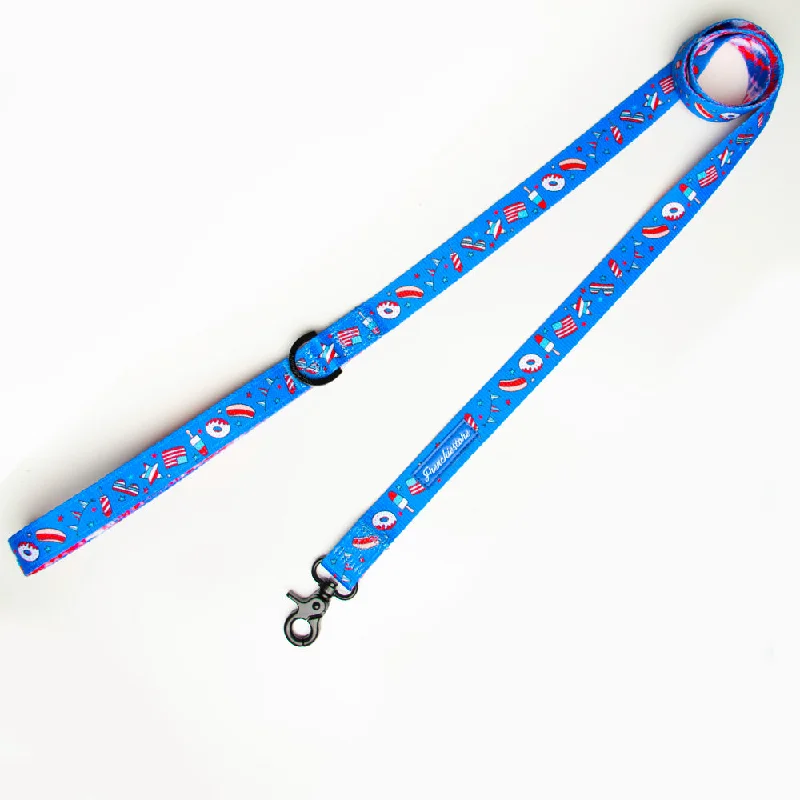 Resin aquarium ornament-Frenchiestore Dog Luxury Leash | Red, White & Blue