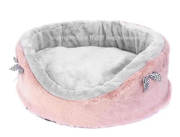 Flutter cat wand toy-Powder Pink And Polka Dot Dog Bed